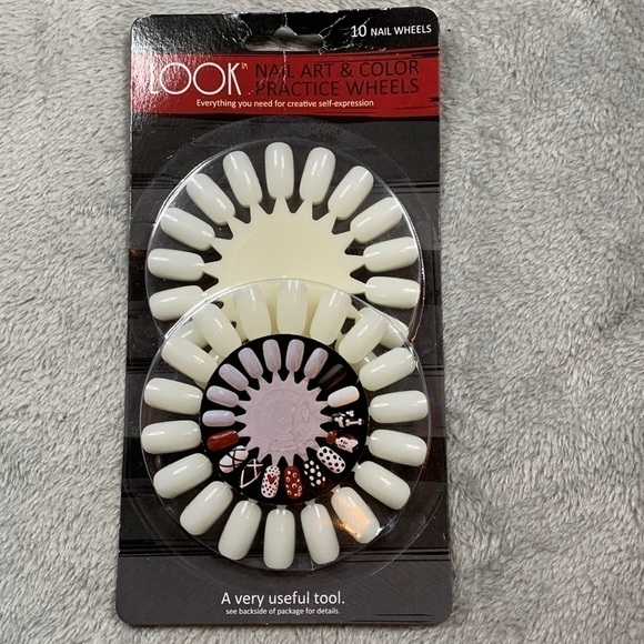 Look Nail Art & Color Practice Wheels - Picture 1 of 5